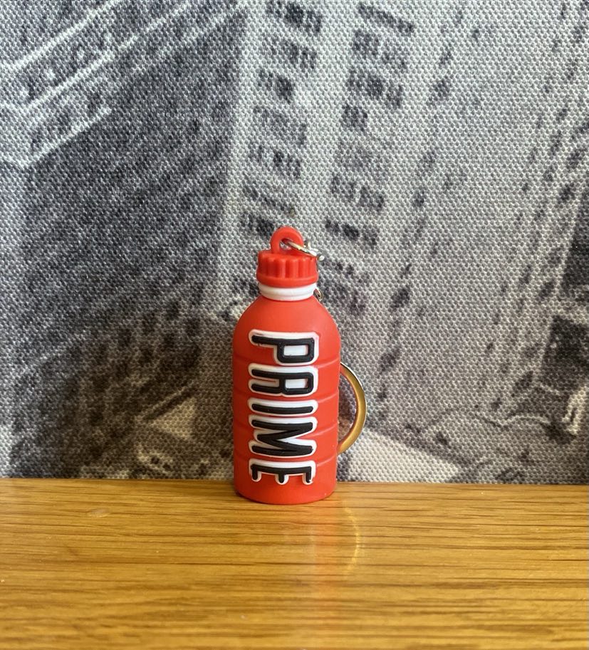 Prime Red Keyring