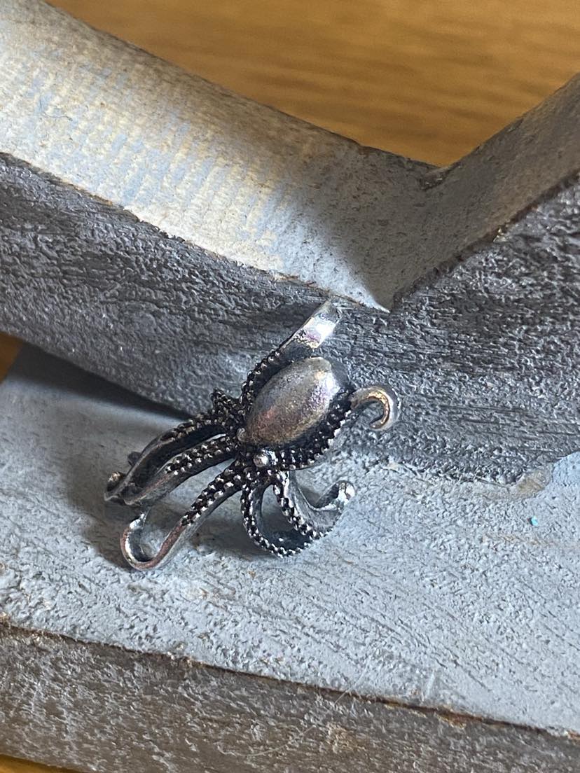 Unusual Silver Coloured Octopus Ear Cuff