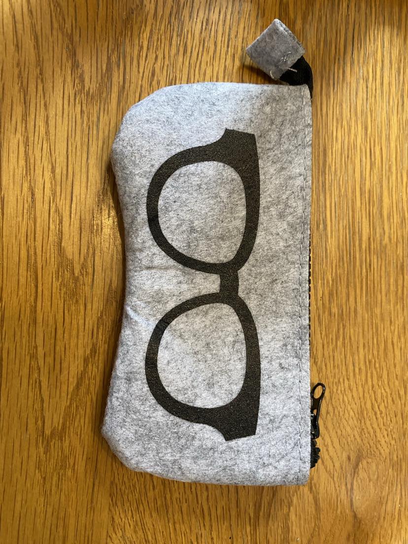 Cloth Glasses Bag With Zip Closure - Black
