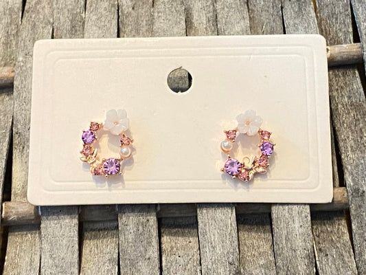 Elegant Round Stud Type Earrings Inlaid with Faux Pearl Flower And Purple Coloured Stones