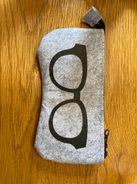 Cloth Glasses Bag With Zip Closure - Black